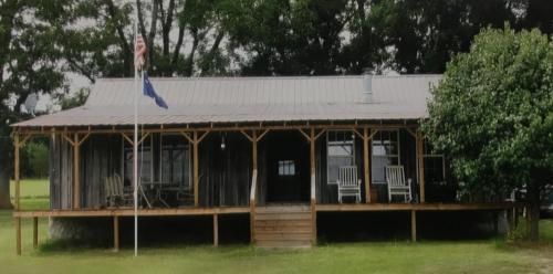 Cherokee-Run-Hunting-Cabin